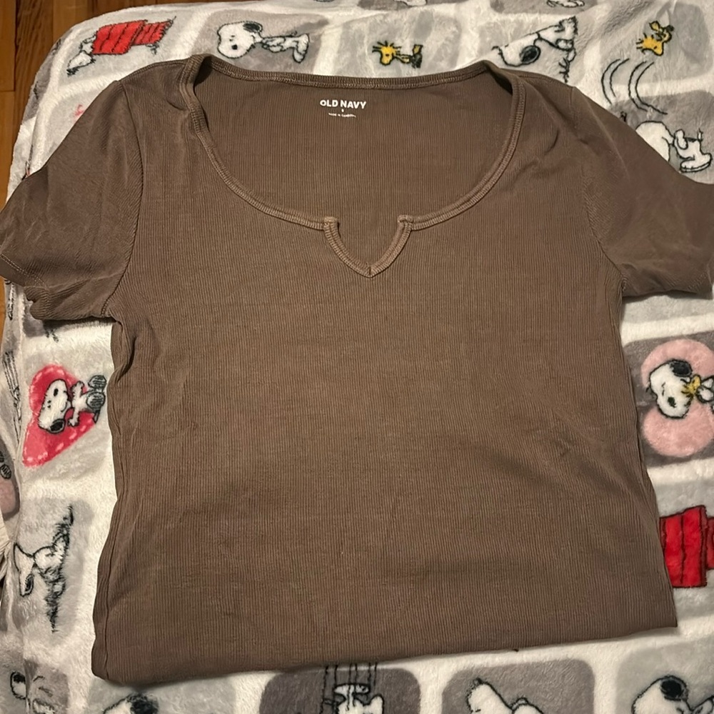 Color- brown